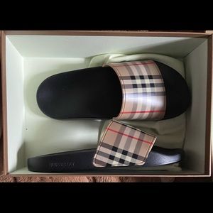 Burberry slides